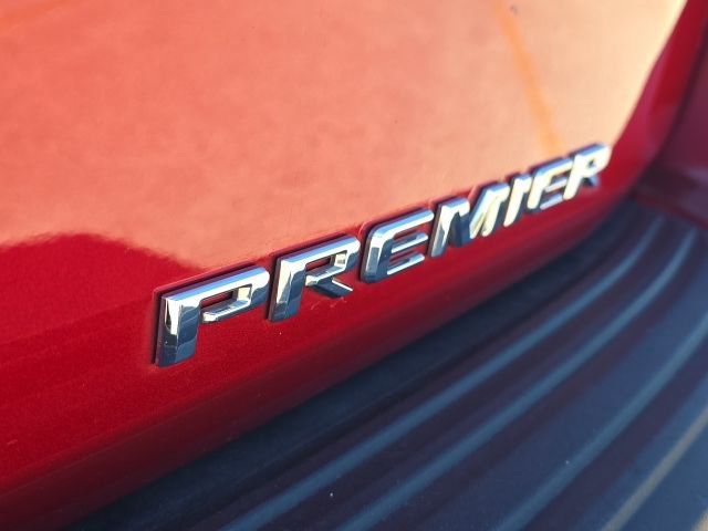 Used 2023 Chevrolet Suburban Premier w/ Advanced Technology Package AWD/4WD image 9