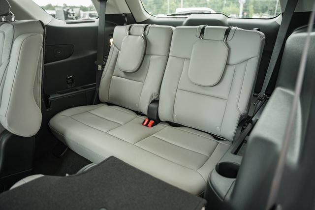 New 2026 Ford Explorer Active w/ Active Comfort Package RWD image 40