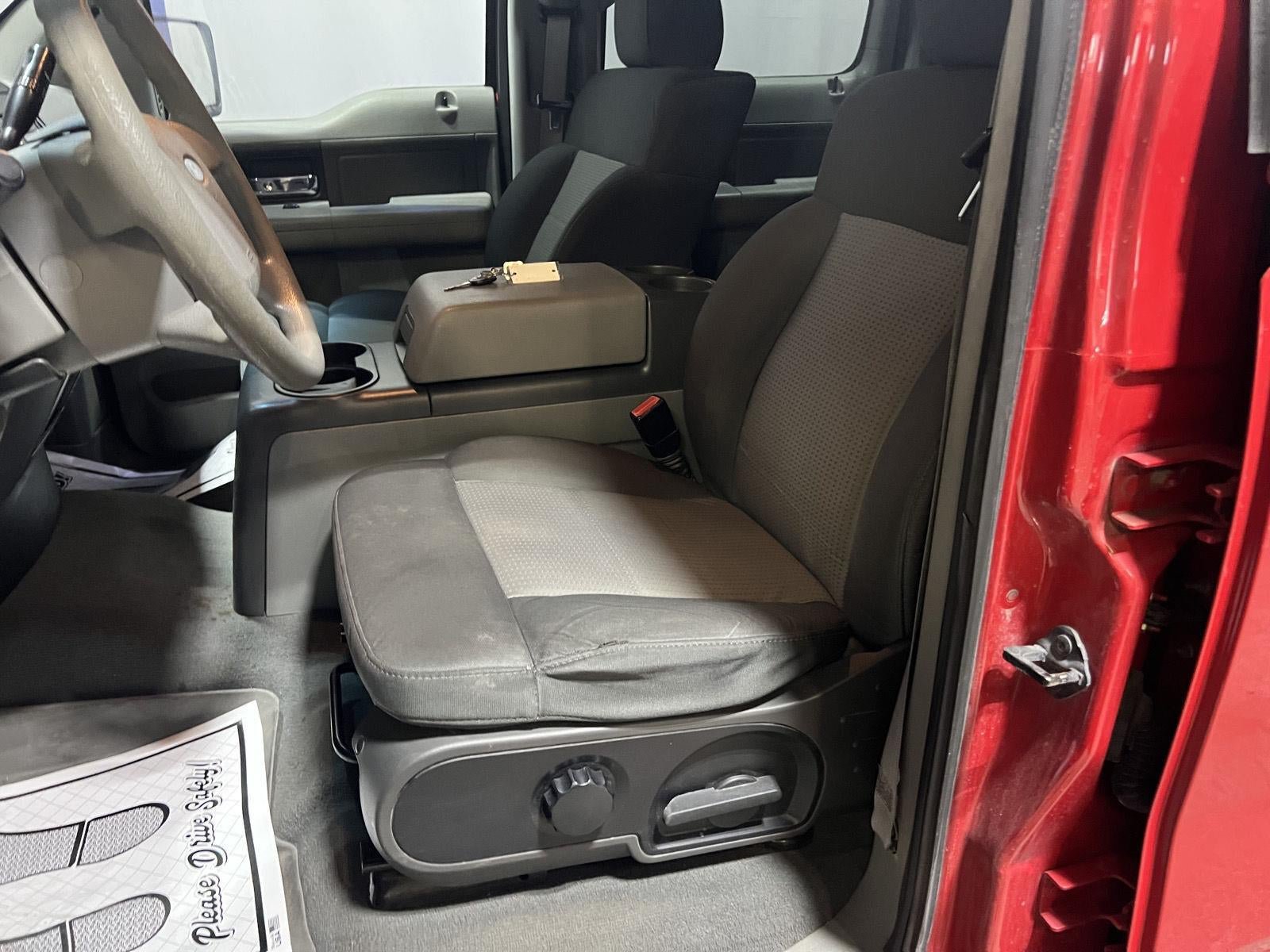 Used 2008 Ford F150 XLT AWD/4WD image 16