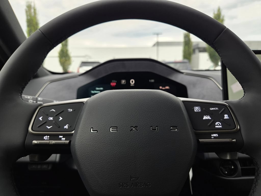 New 2026 Lexus ES 350e FWD image 39