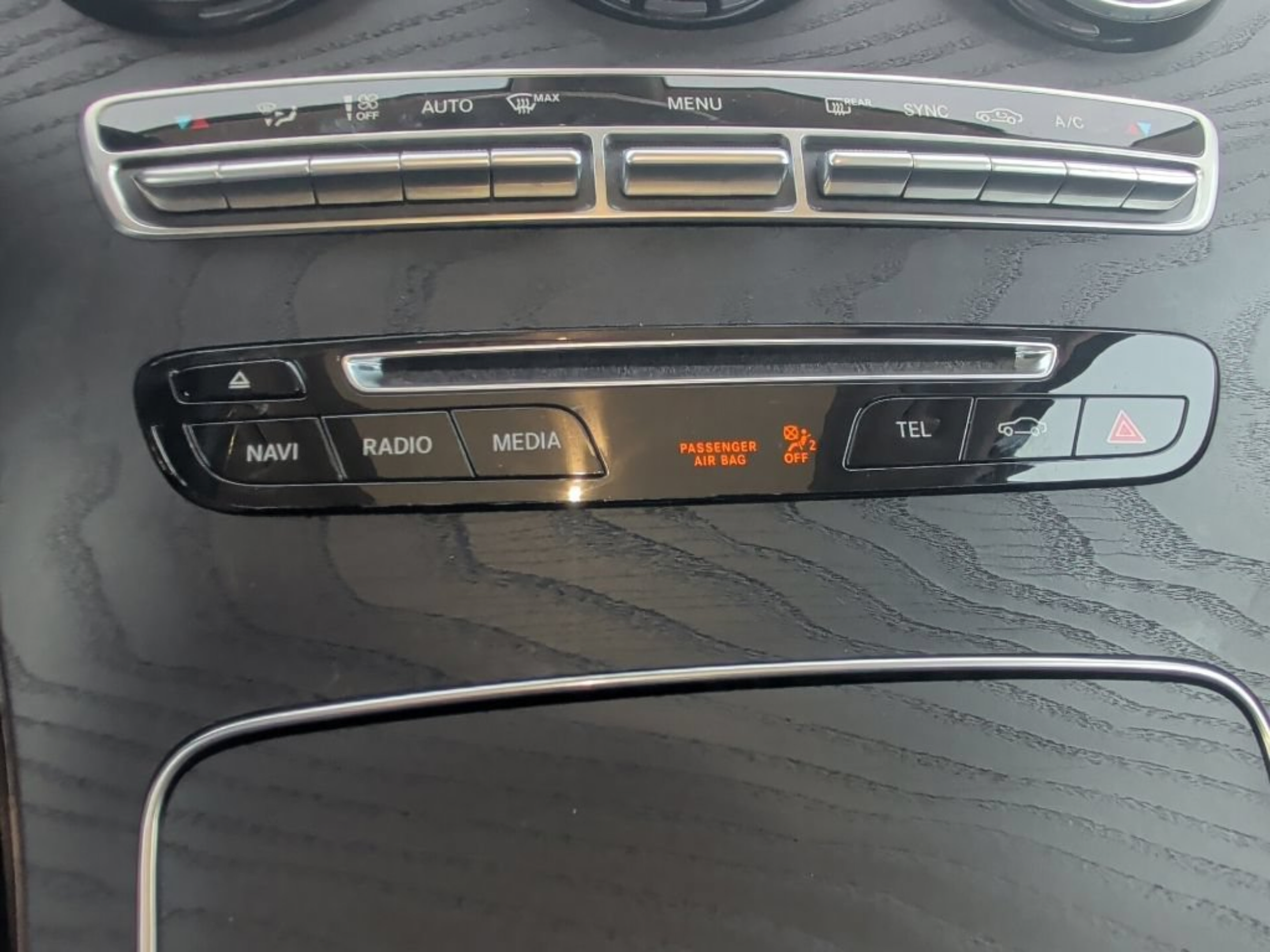 Used 2019 Mercedes-Benz GLC 300 image 35