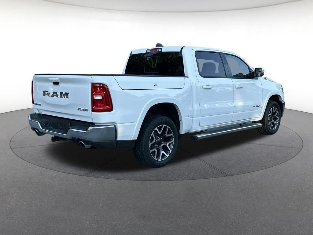 Used 2025 RAM 1500 Laramie AWD/4WD image 2