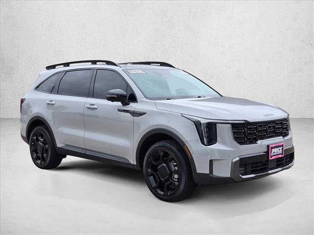 Used 2025 Kia Sorento SX image 3