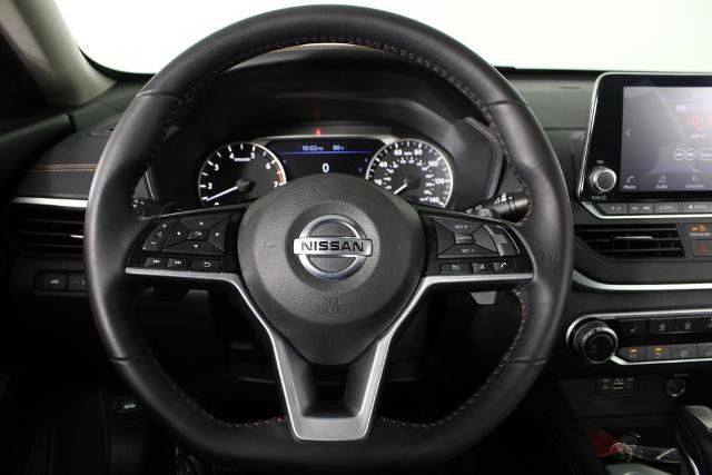 Certified 2020 Nissan Altima 2.5 SR w/ Premium Package FWD image 7