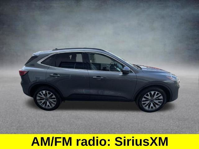 Certified 2022 Ford Escape Titanium AWD/4WD image 7