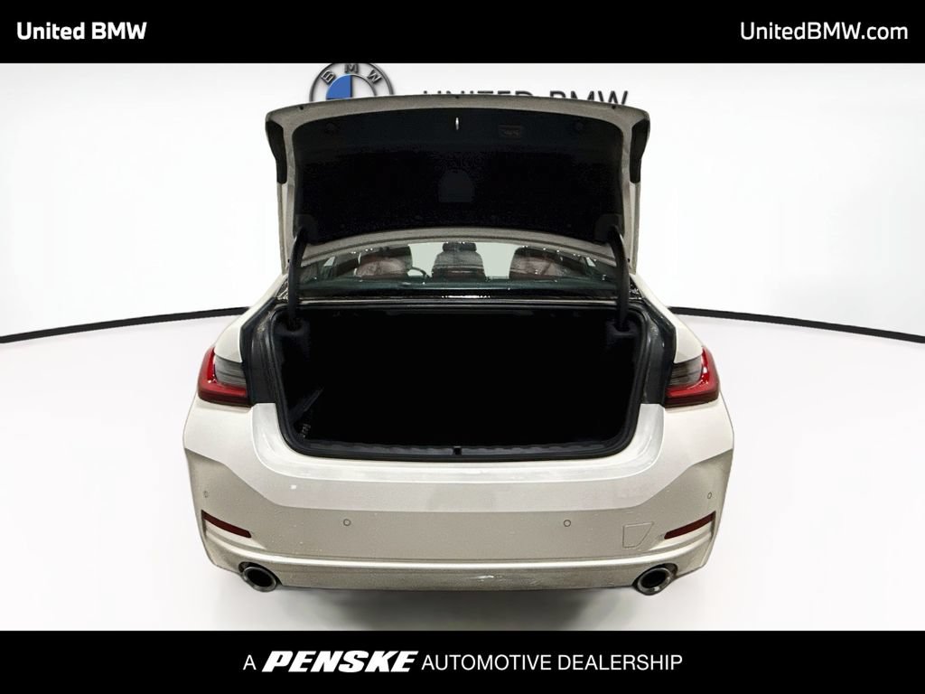 Certified 2026 BMW 330i Sedan RWD image 14