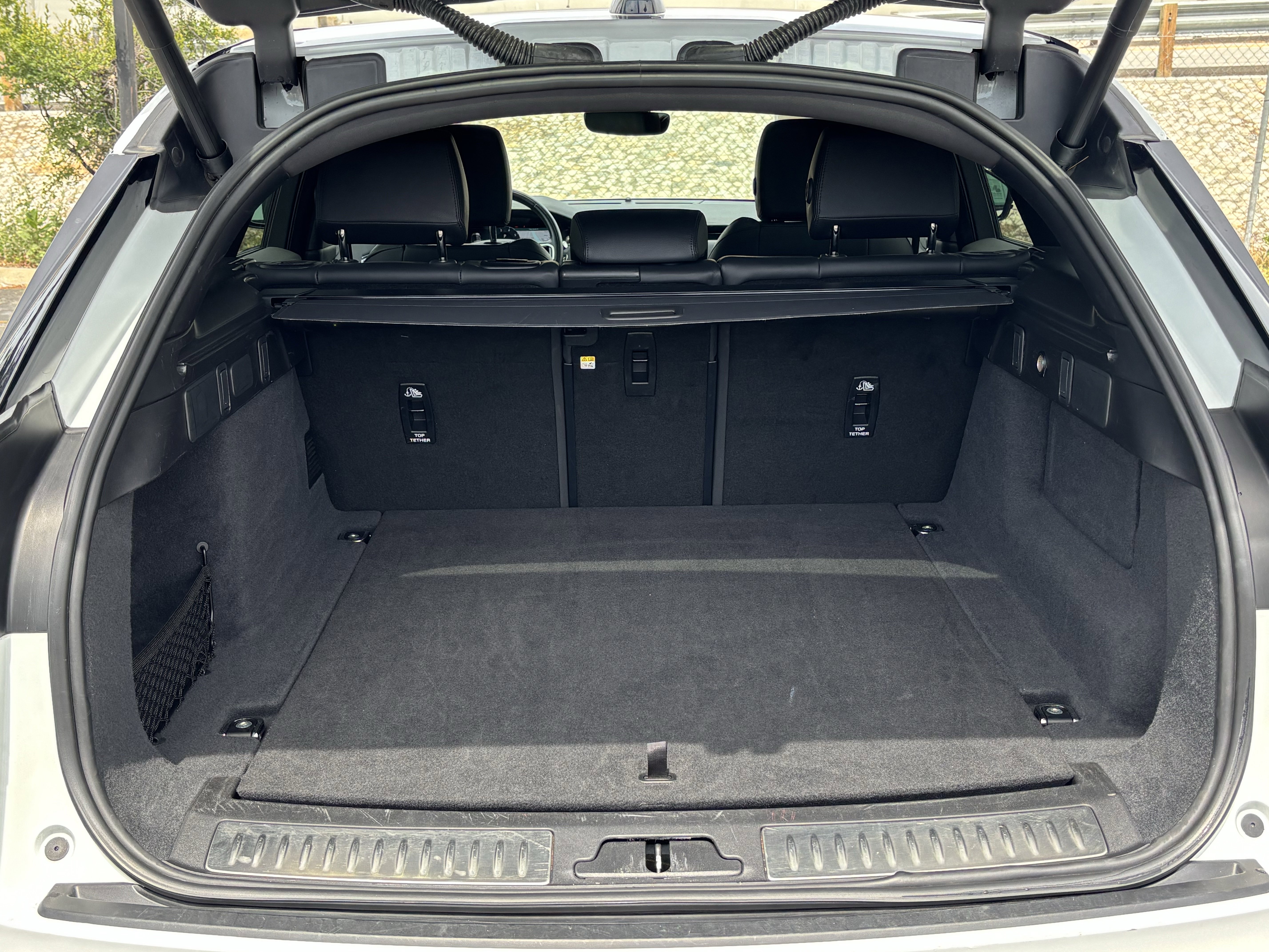 Used 2025 Land Rover Range Rover Velar Dynamic SE image 14