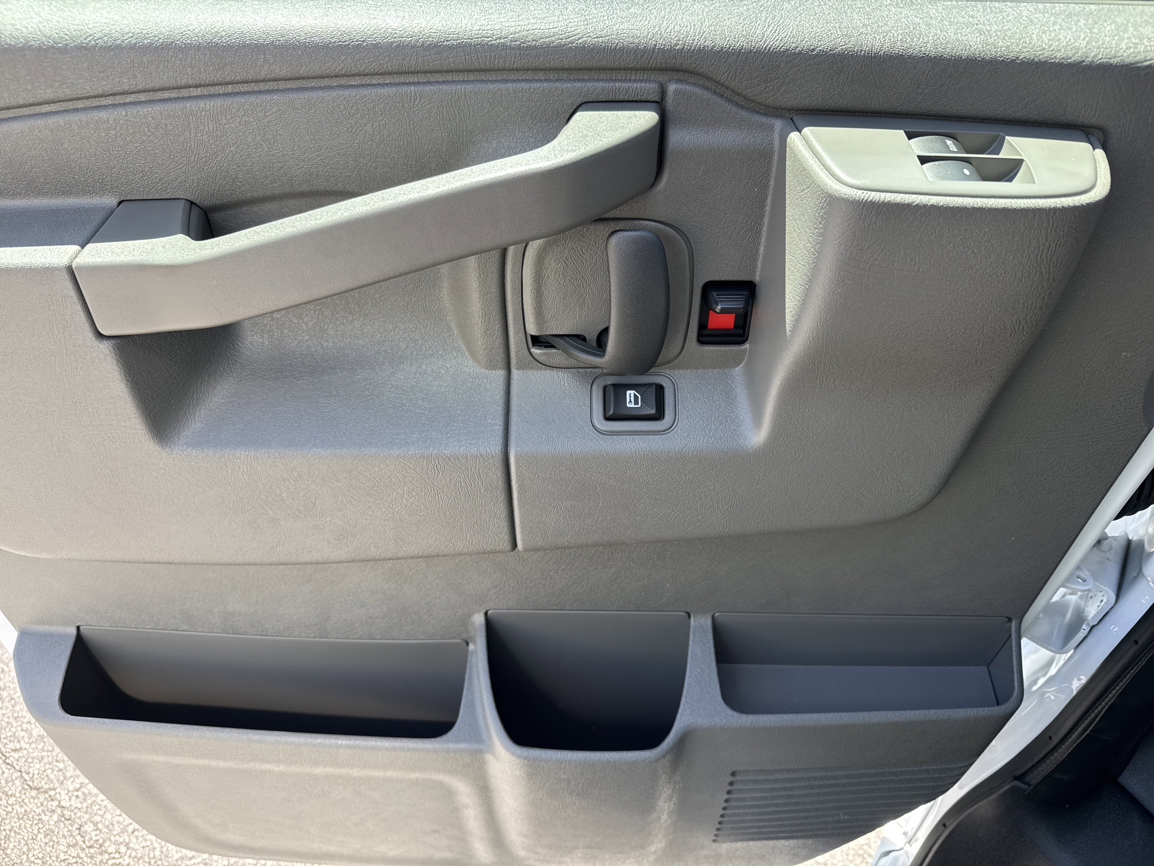 New 2026 GMC Savana 3500 w/ Power Convenience Package image 14