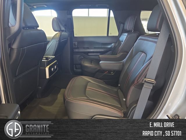 Used 2024 Ford Expedition Limited AWD/4WD image 26