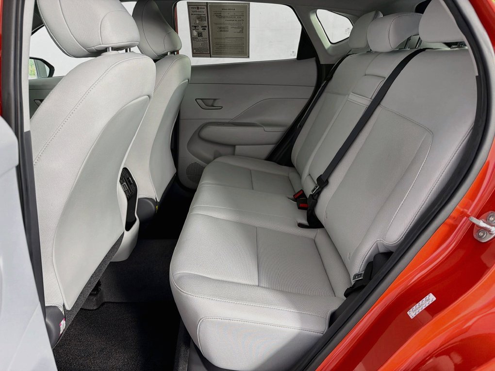 Used 2024 Hyundai Kona SEL FWD image 38