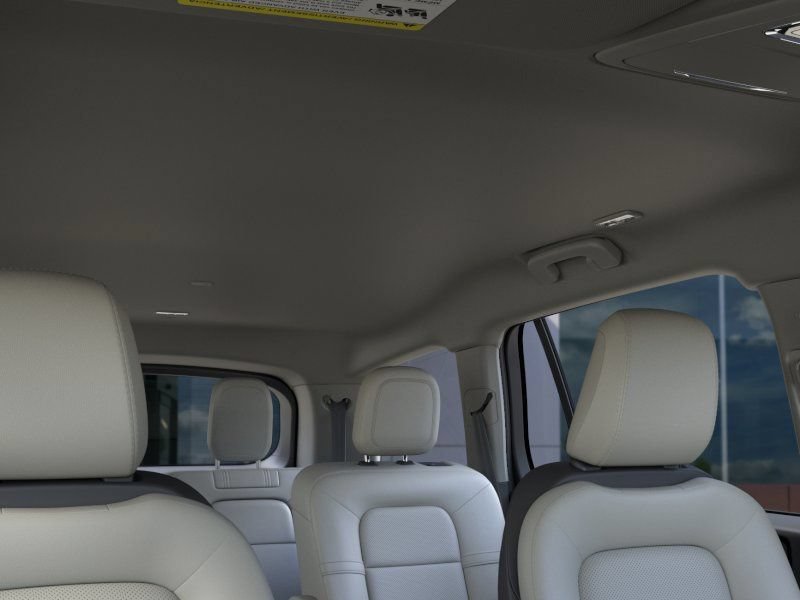 New 2026 Lincoln Aviator 2WD image 22