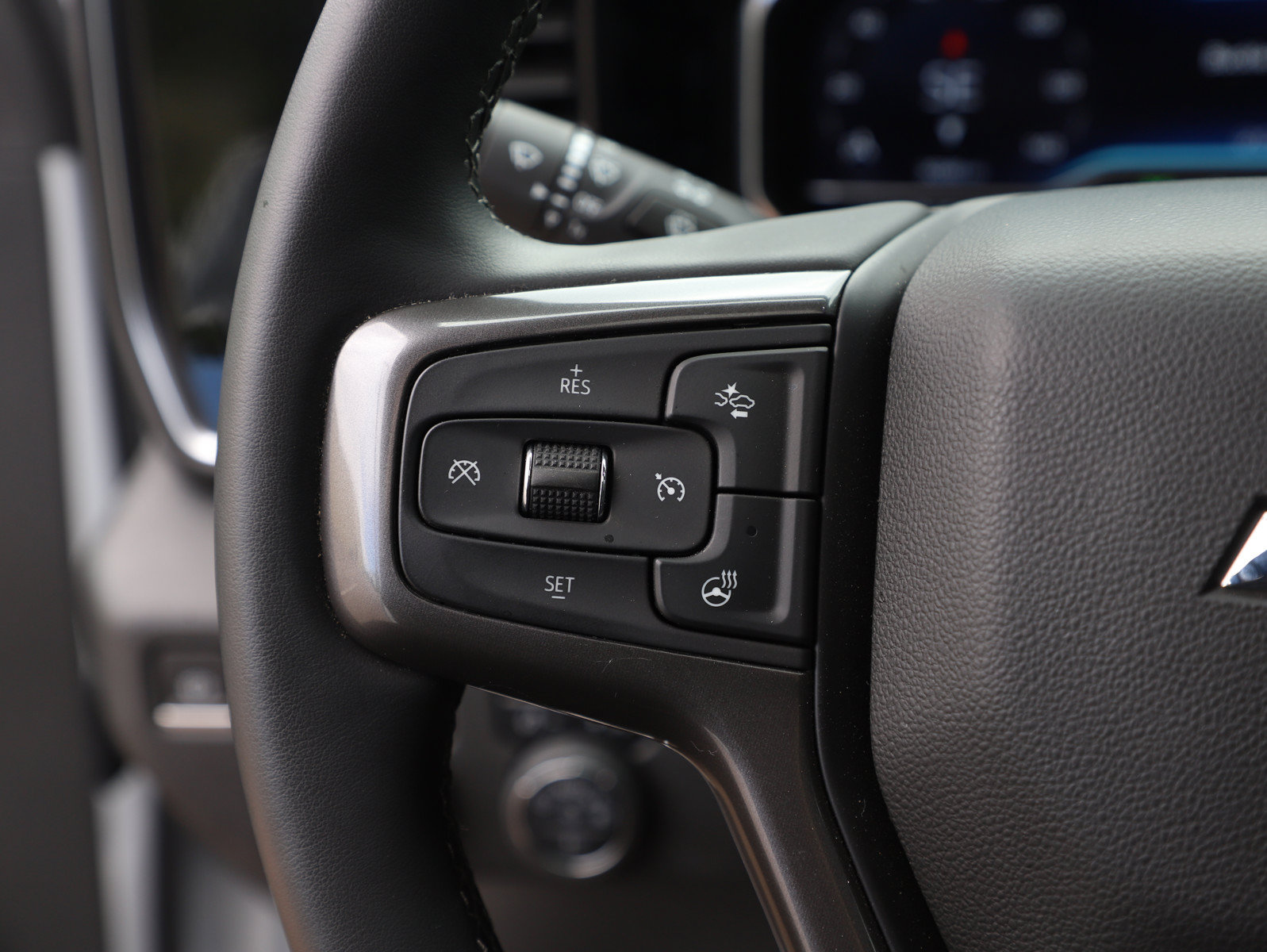 Used 2024 Chevrolet Silverado 3500 High Country w/ High Country Premium Package AWD/4WD image 30