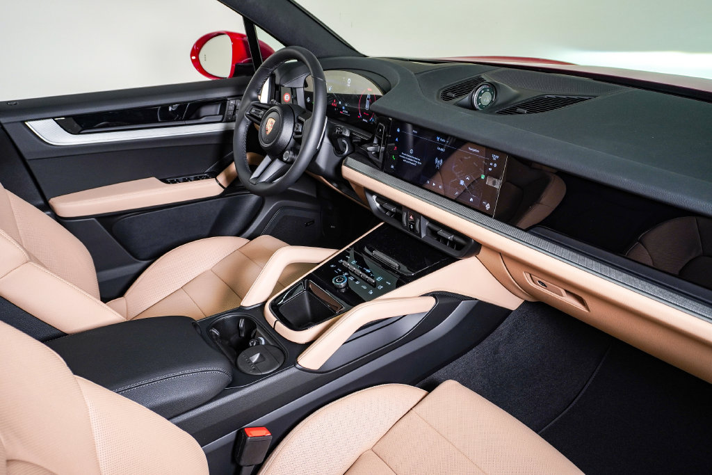 New 2026 Porsche Cayenne AWD/4WD image 14