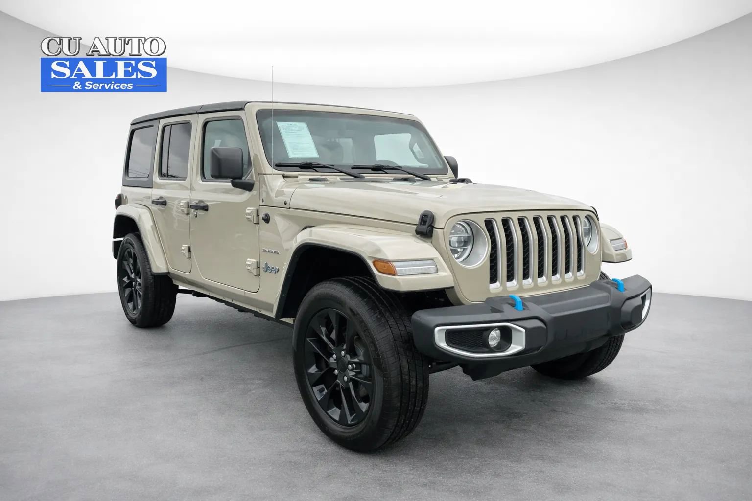 Used 2022 Jeep Wrangler Unlimited Sahara w/ Cold Weather Group image 1