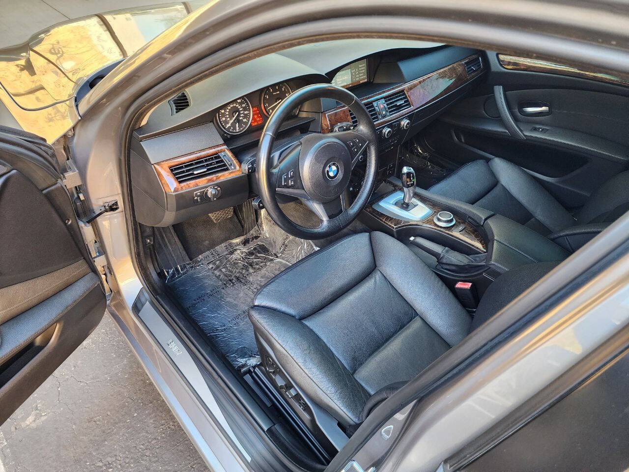 Used 2008 BMW 535i Sedan image 23