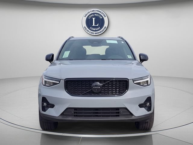 New 2026 Volvo XC40 B5 Ultra w/ Climate Package AWD/4WD image 2