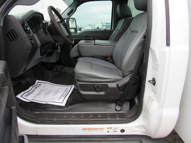 Used 2014 Ford F450 XL w/ Power Equipment Group image 30