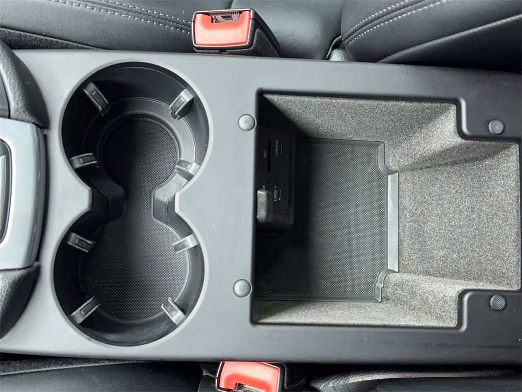 Used 2021 Porsche Macan S image 34