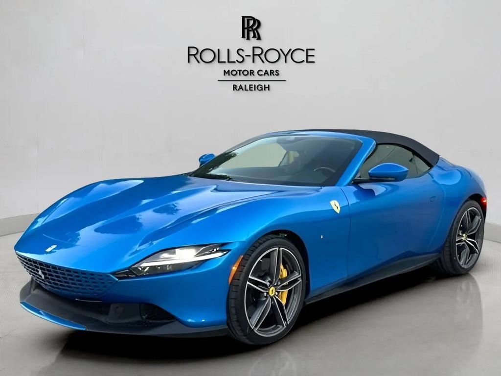 Used 2024 Ferrari Roma Spider image 1