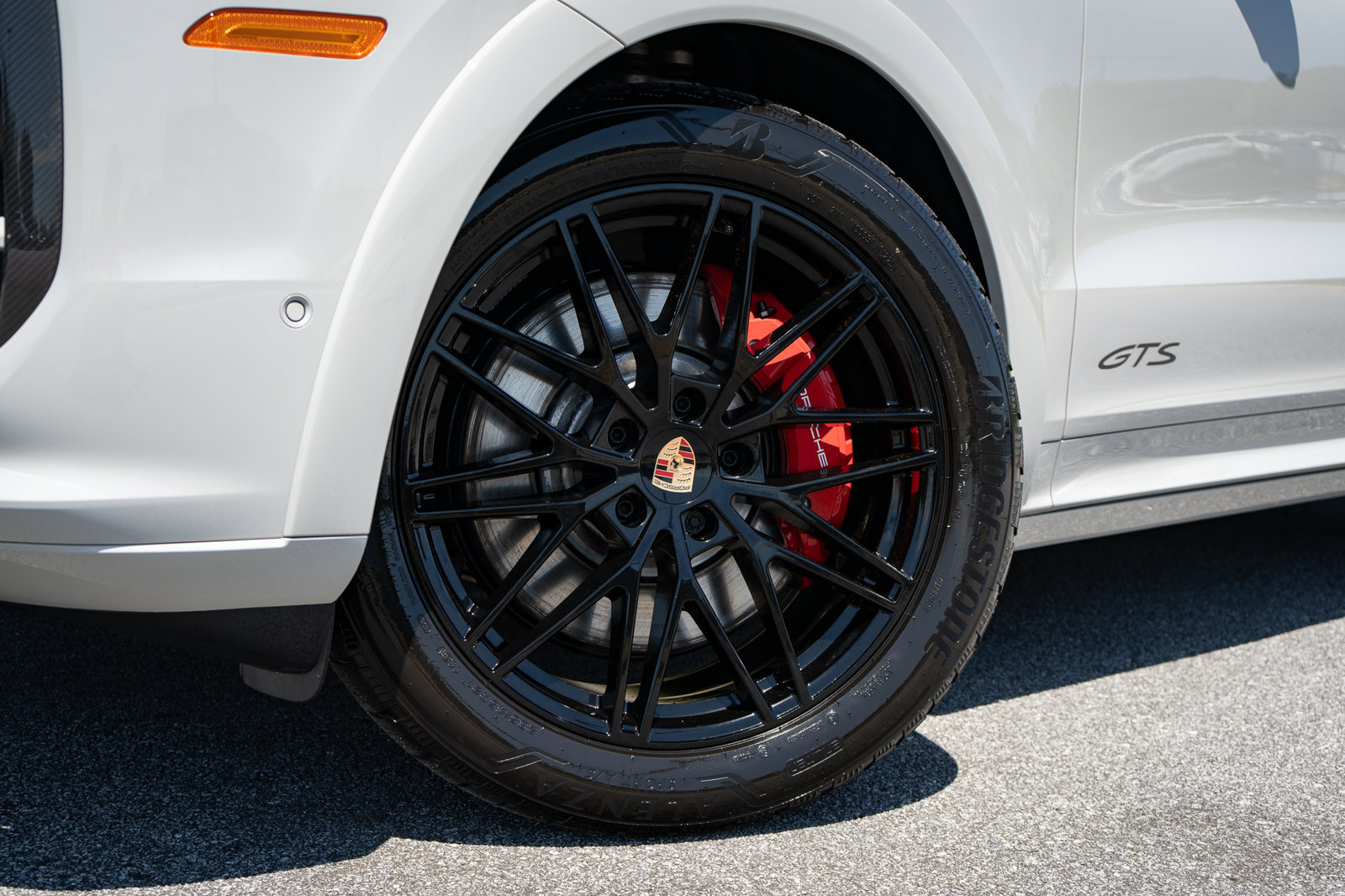 Used 2023 Porsche Cayenne GTS AWD/4WD image 7