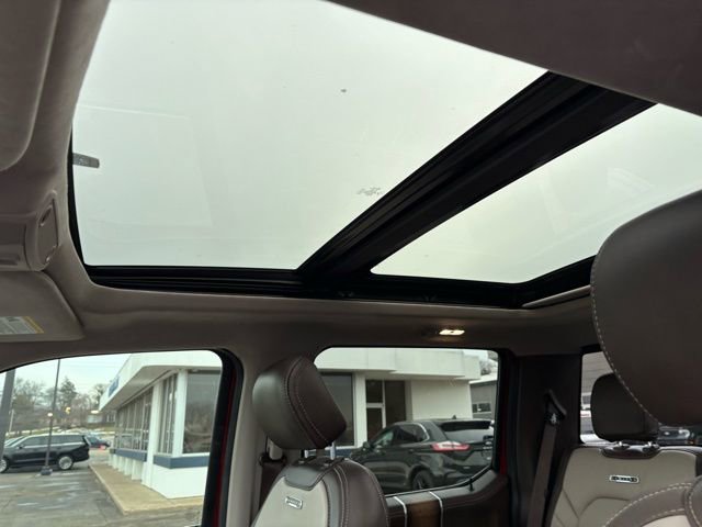 Used 2019 Ford F150 Limited image 5