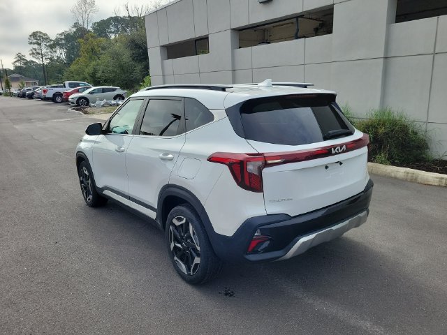 Used 2024 Kia Seltos SX AWD/4WD image 3