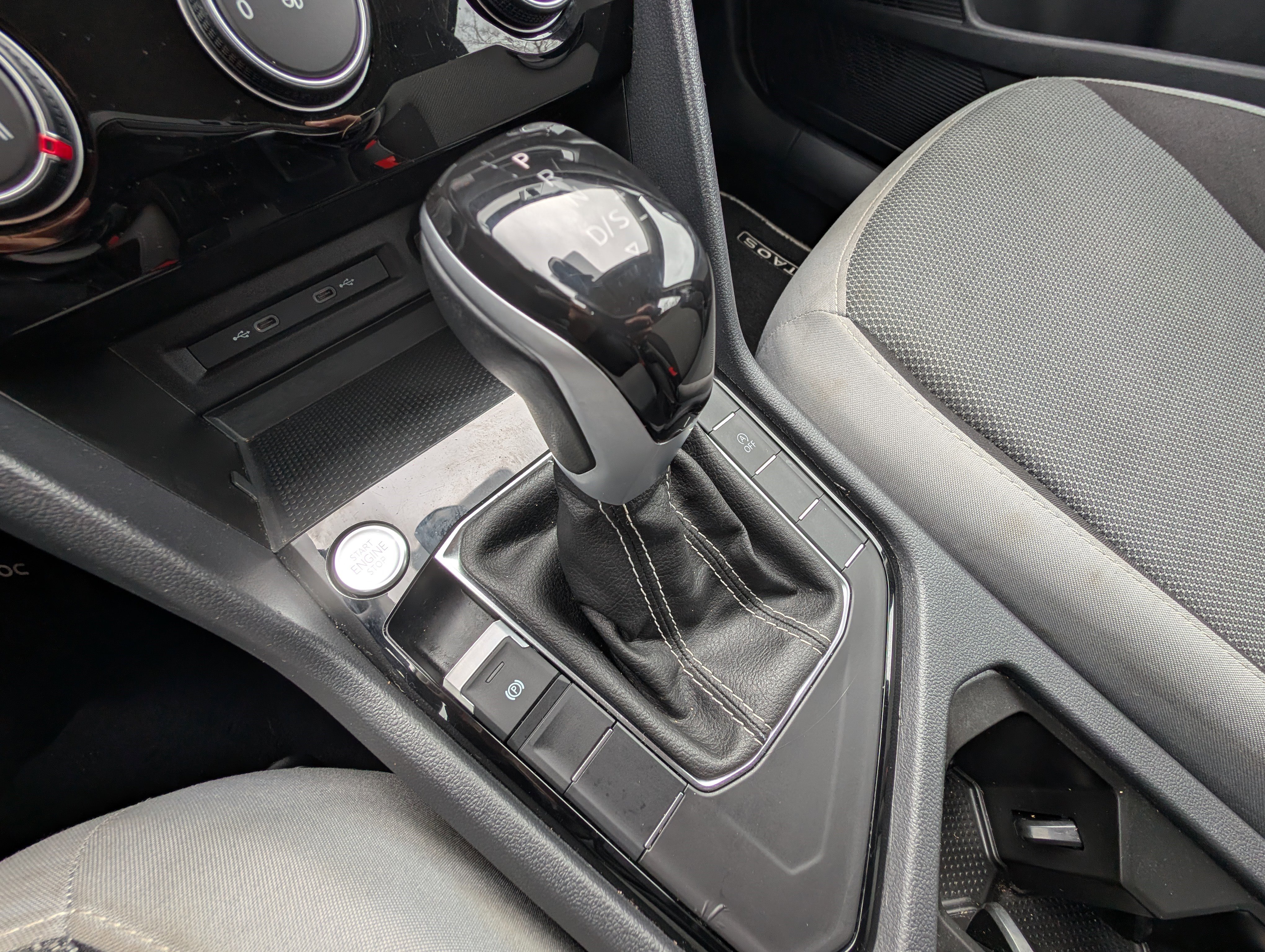 Used 2024 Volkswagen Taos S image 29