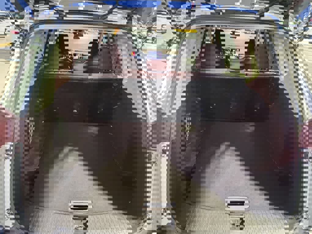 Used 2023 Nissan Rogue SV image 13