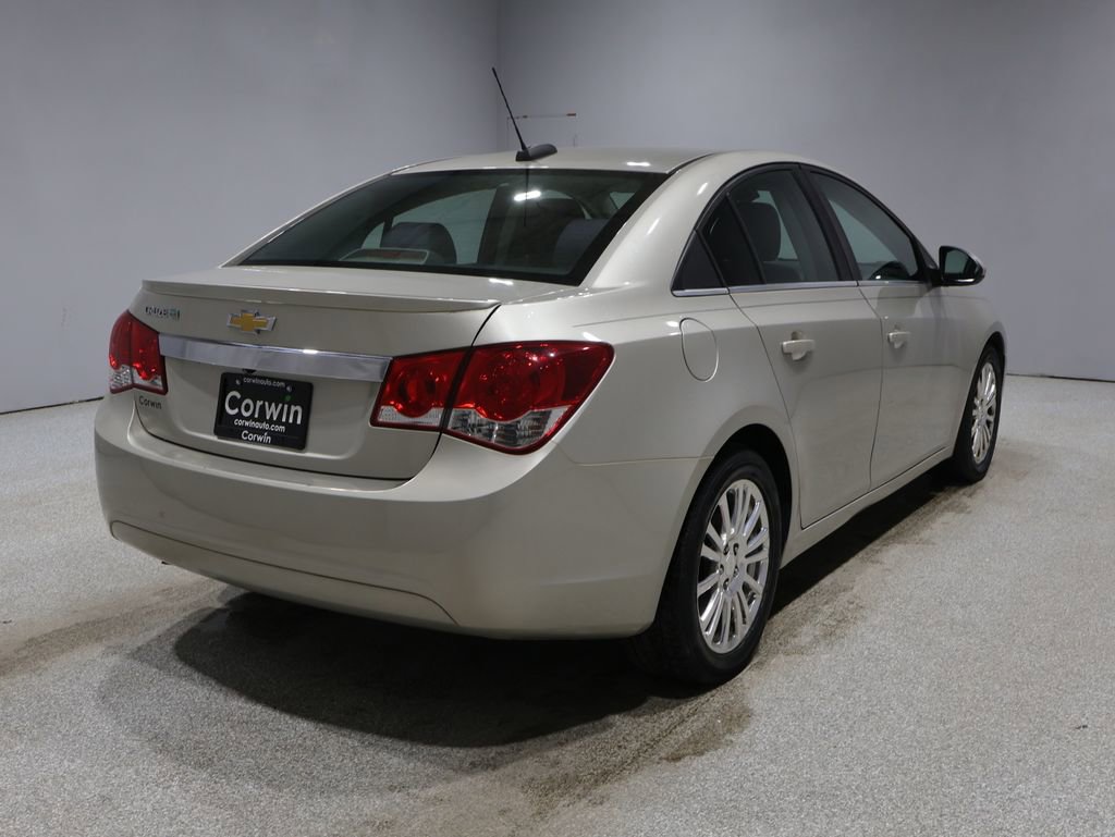 Used 2016 Chevrolet Cruze Eco image 2