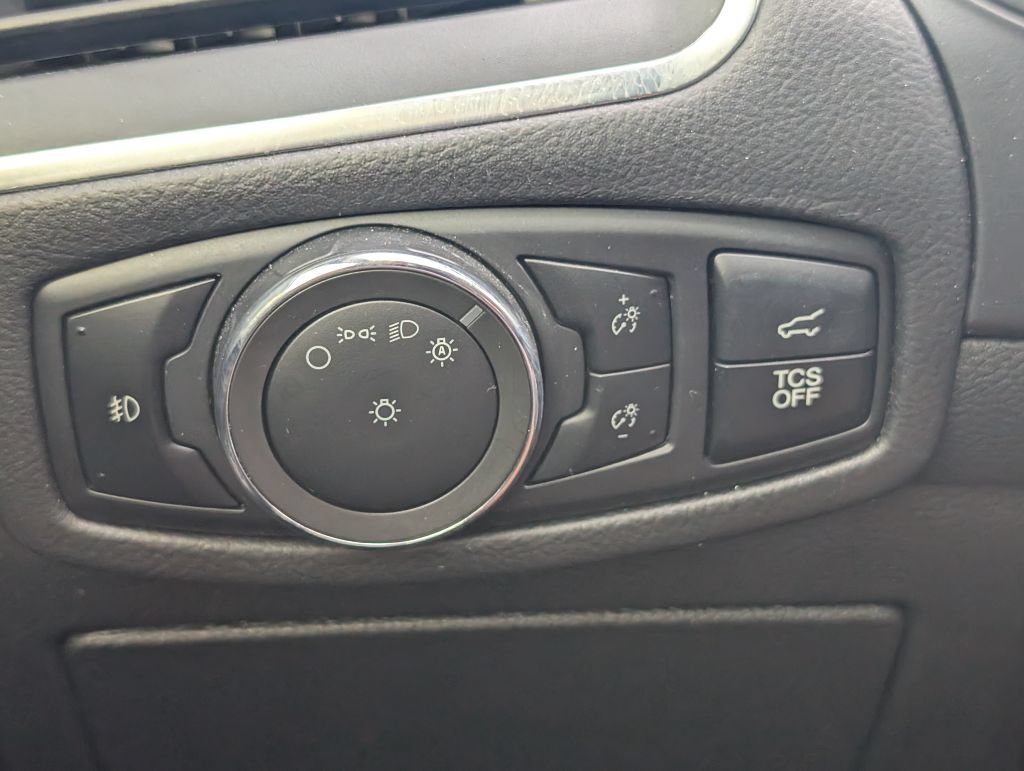 Used 2024 Ford Edge Titanium AWD/4WD image 13