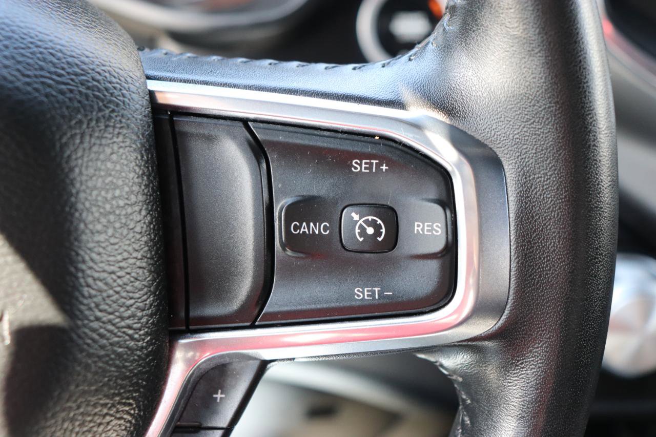Used 2024 RAM 1500 Laramie RWD image 30