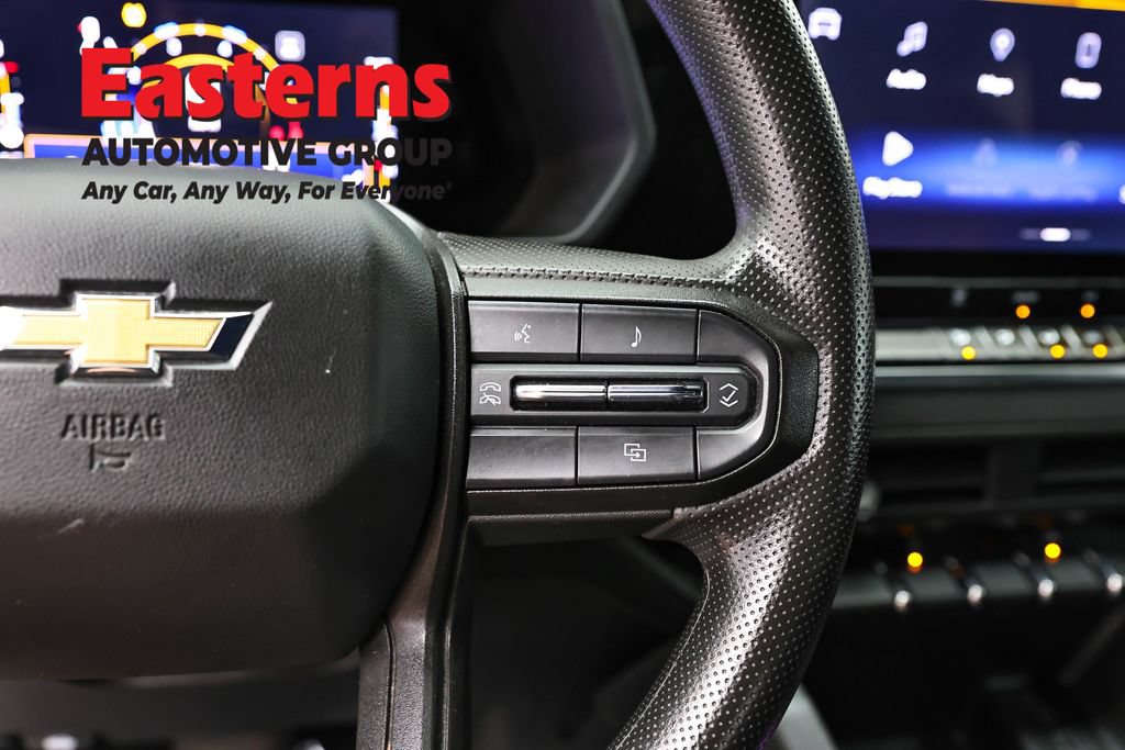 Used 2023 Chevrolet Colorado W/T RWD image 15