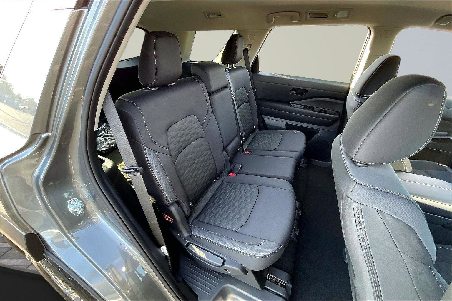 New 2026 Nissan Pathfinder SV AWD/4WD image 10