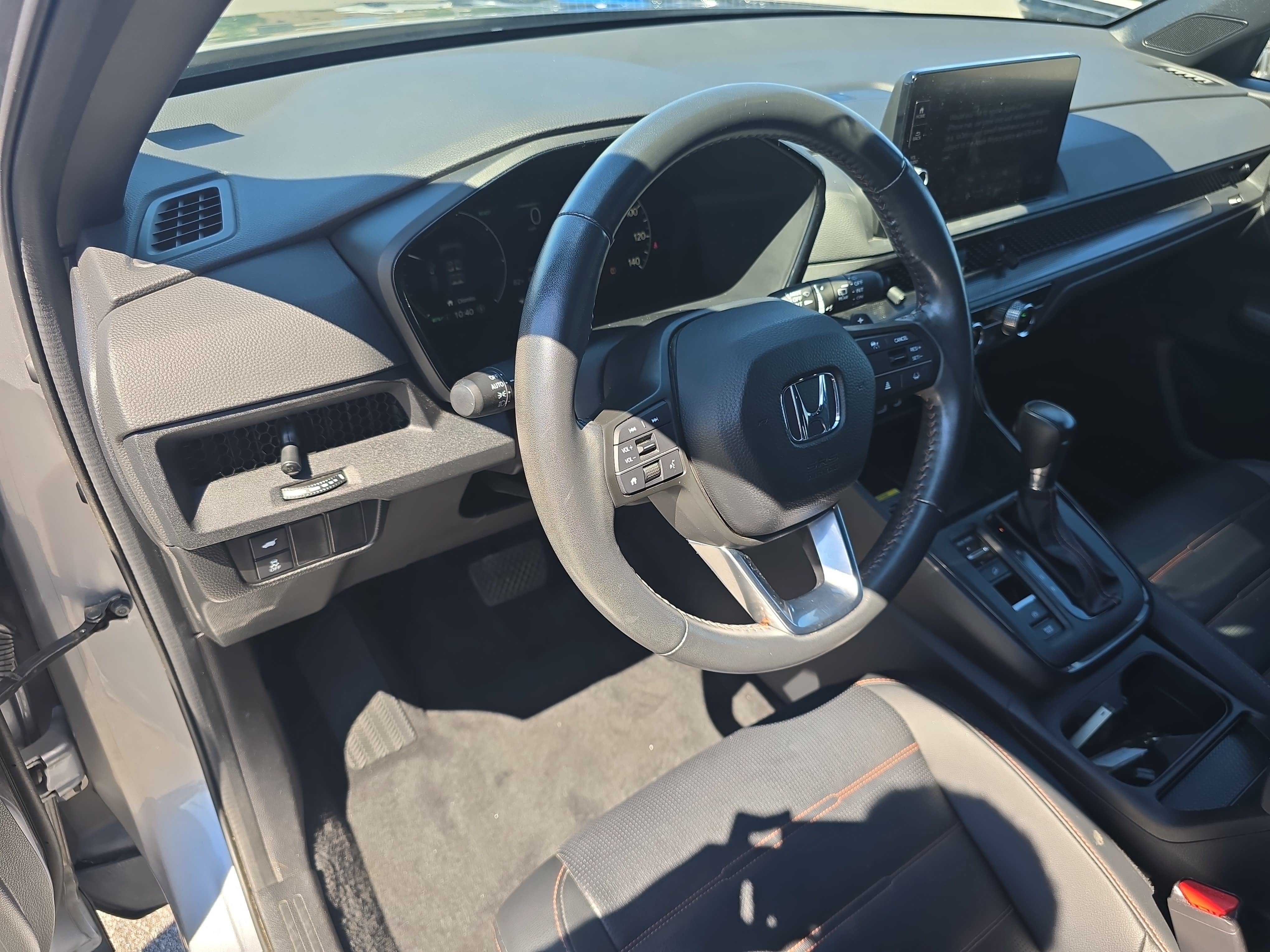 Used 2024 Honda CR-V Sport-L image 16