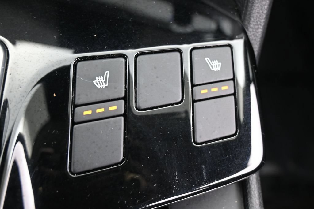 Used 2025 Kia Sportage EX FWD image 27