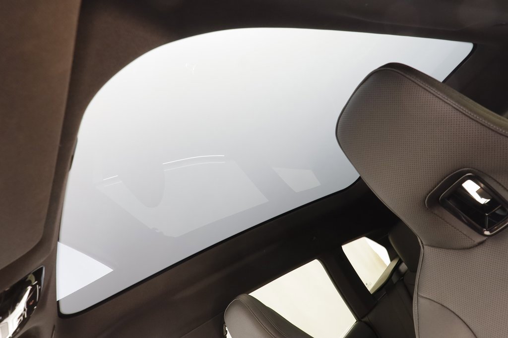 Used 2025 BMW iX xDrive50 image 14