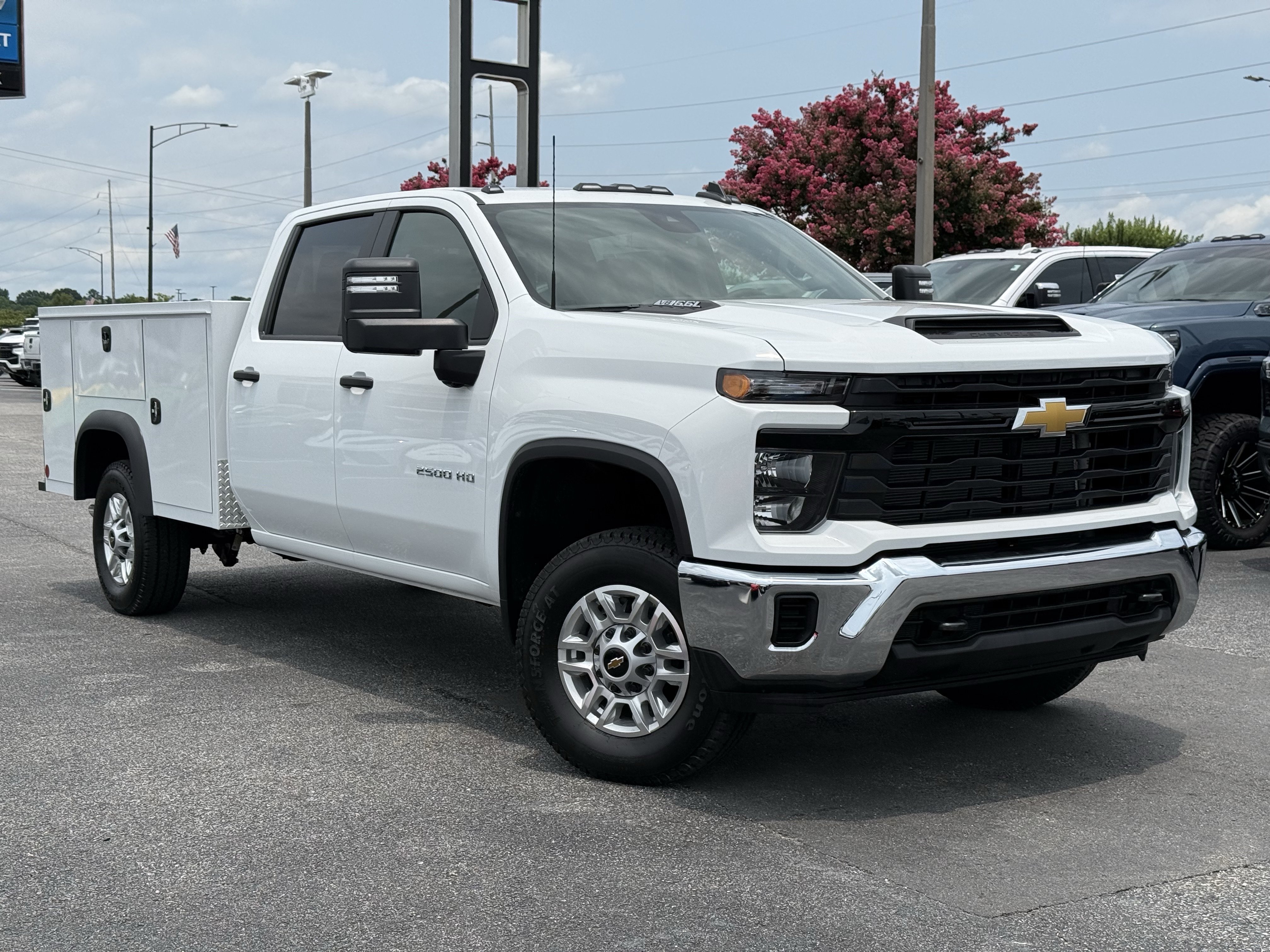 New 2026 Chevrolet Silverado 2500 W/T w/ WT Convenience Package AWD/4WD video 2