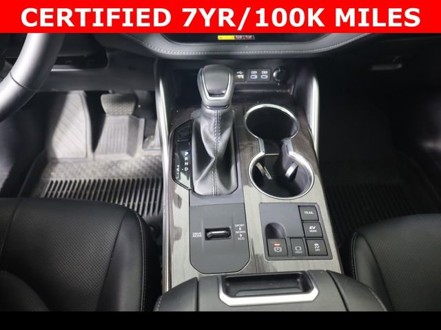 Used 2025 Toyota Highlander Platinum AWD/4WD image 27