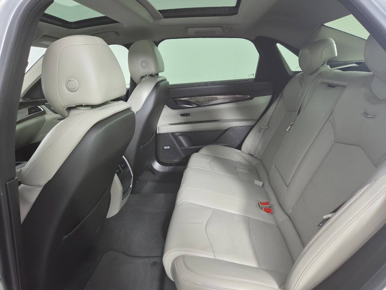 Used 2017 Cadillac CT6 Luxury AWD/4WD image 20