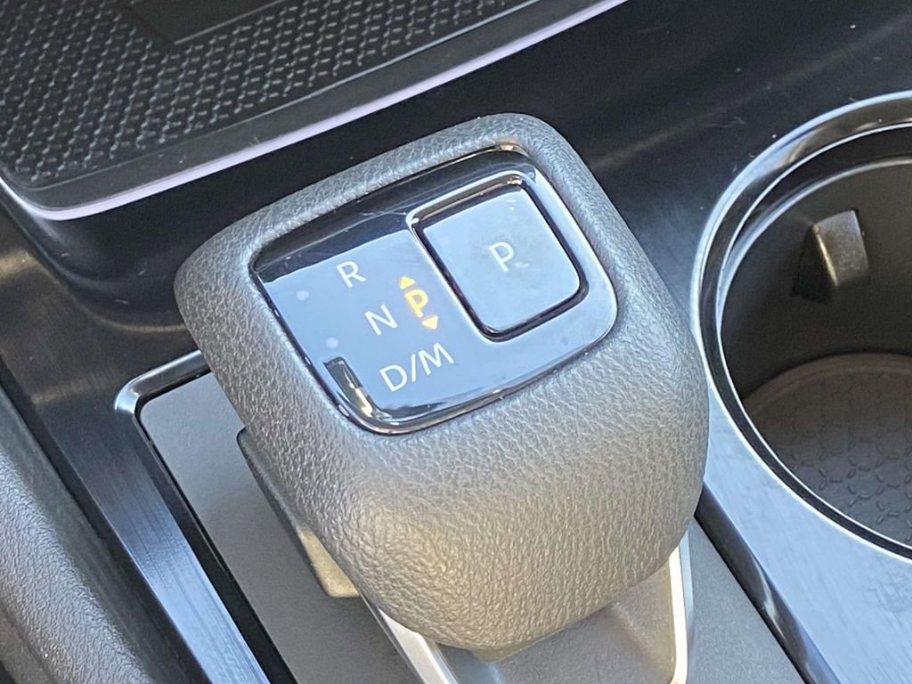 Used 2024 Nissan Rogue SL image 26