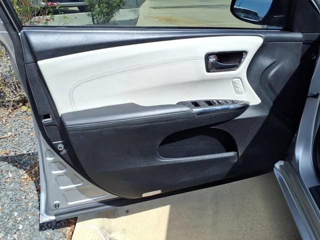 Used 2018 Toyota Avalon XLE Premium FWD image 20