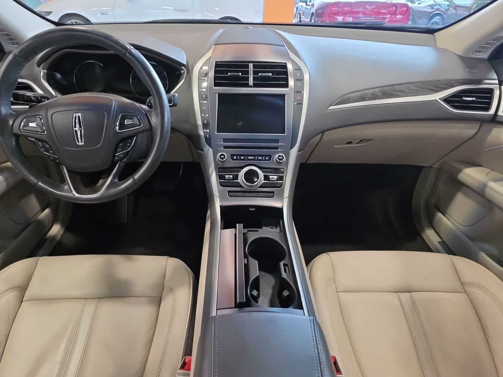 Used 2017 Lincoln MKZ Select w/ Climate Package FWD image 31