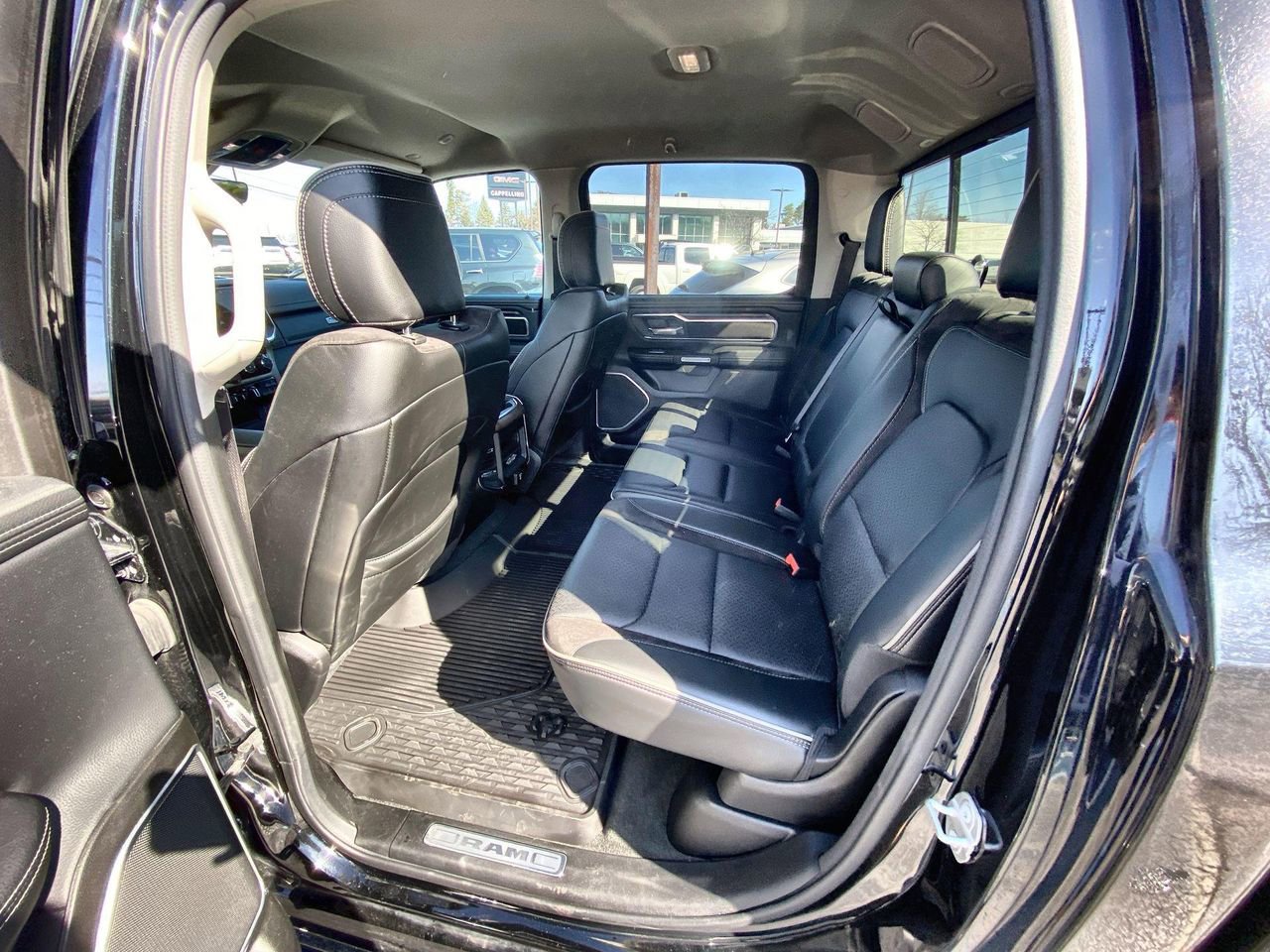 Used 2022 RAM 1500 Laramie image 24