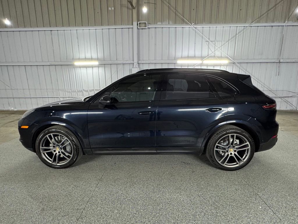 Used 2022 Porsche Cayenne S AWD/4WD image 21