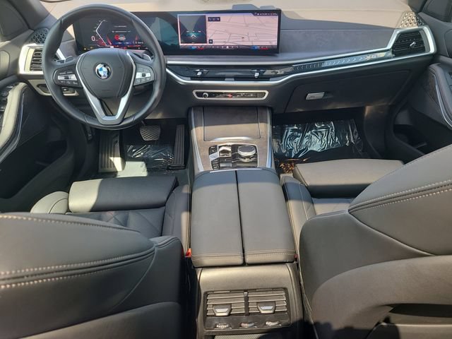 Used 2025 BMW X5 xDrive40i AWD/4WD image 12