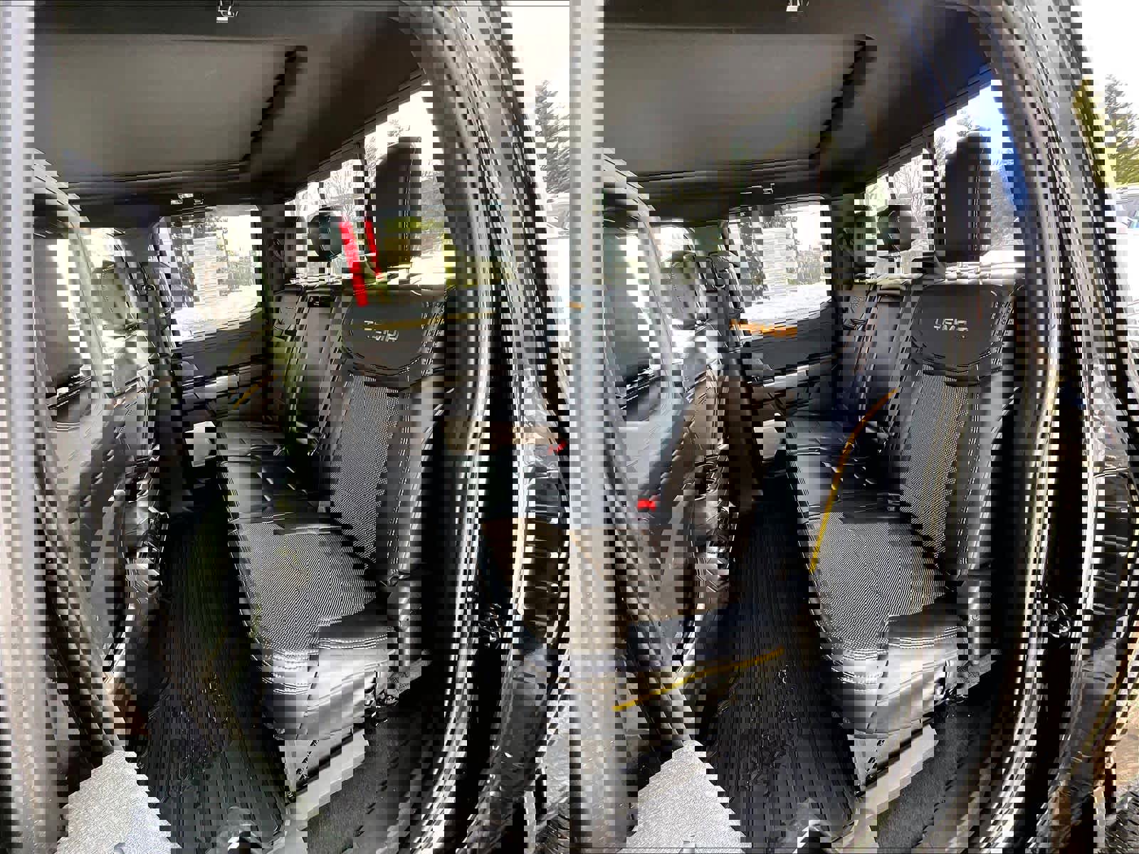 Used 2023 Ford F150 Tremor w/ Equipment Group 402A High image 15