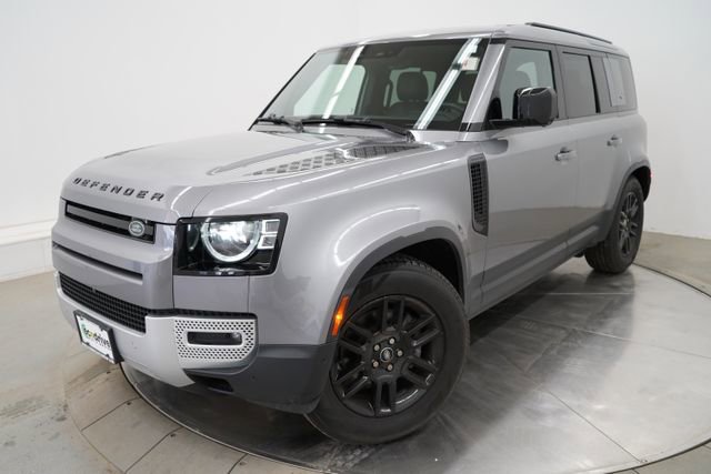 Used 2024 Land Rover Defender 110 S image 3
