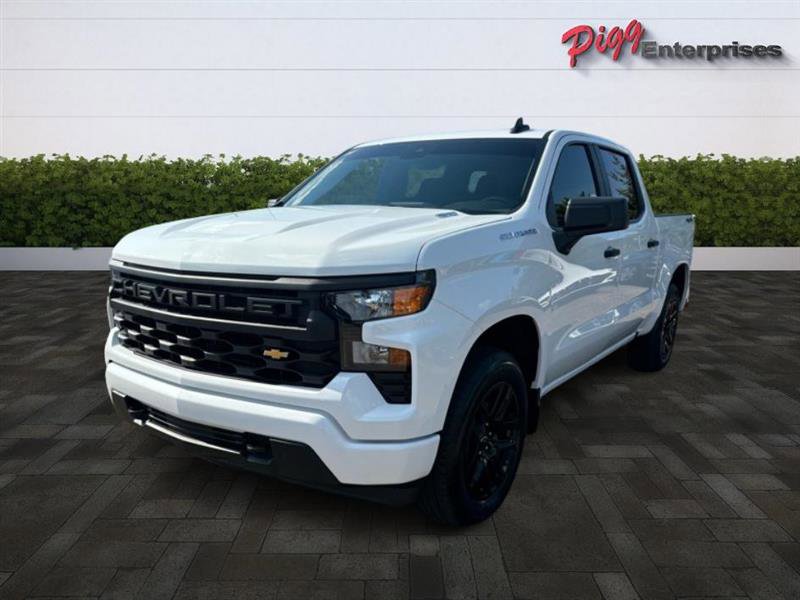 Used 2025 Chevrolet Silverado 1500 Custom image 5