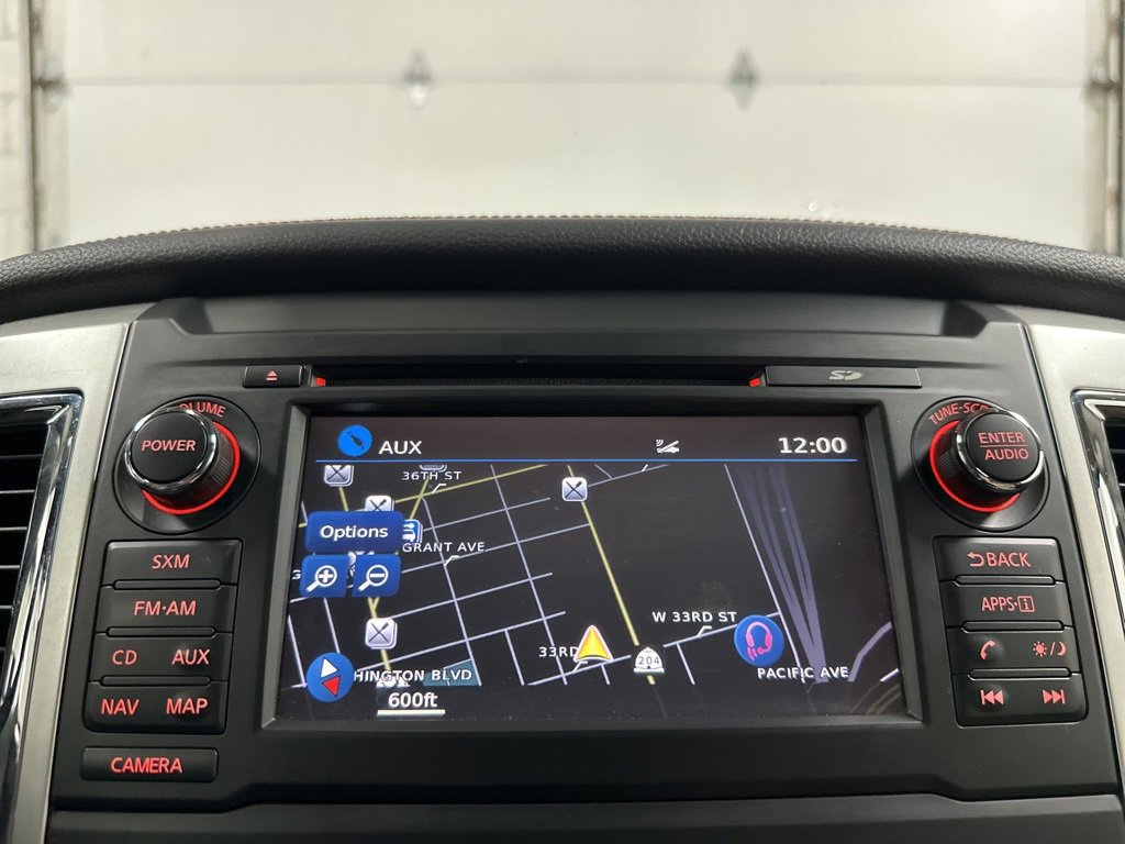 Used 2016 Nissan Titan SL image 26