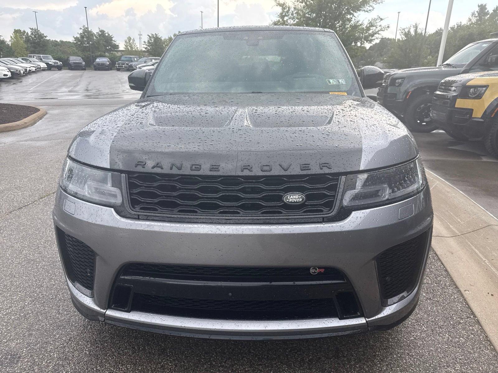 Used 2020 Land Rover Range Rover Sport SVR AWD/4WD image 2